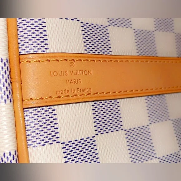Louise Vuitton Damier Azur Purse, Brand New, “A MUST SEE.” - Picture 9 of 12